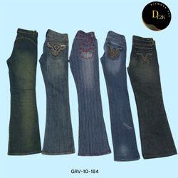 Y2K Flare Jeans – Where Comfort Meets Iconic Style..