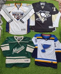 Maillots NFL, NHL, NBA, MLB (50) pcs