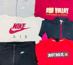 Nike sweatshirts and hoodies 40 pcs