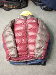 The north face puffers 5 pcs