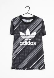 Camisetas vintage da Adidas