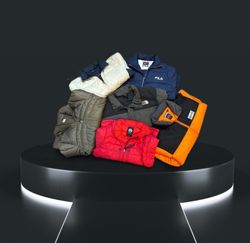 TNF e tutti i pezzi di giacca imbottita mix brand ..