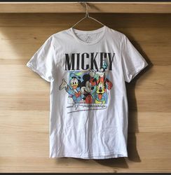 T-shirts imprimés avec des dessins animés