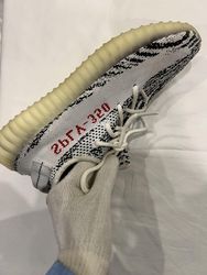 Taille 8.5 Adidas boost 350 V2 thème Zebra