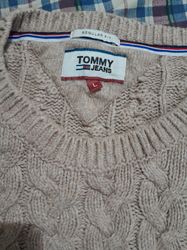 Round neck Tommy Hilfiger sweaters