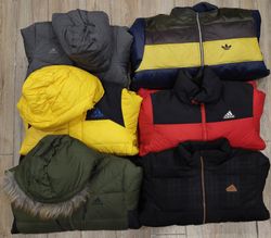 Marken Adidas Pufferjacken - 10 Stück