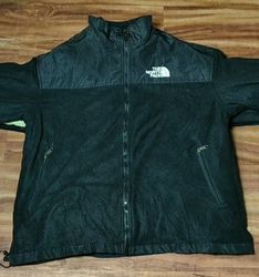 Vestes en polaire TNF