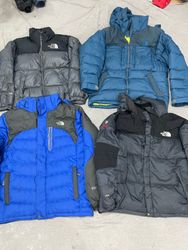 Die North Face Pufferjacken 7 Stück