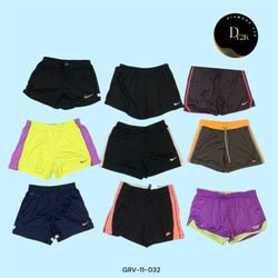 Y2K Nike Vintage Sports Shorts – Retro Active Vibe..