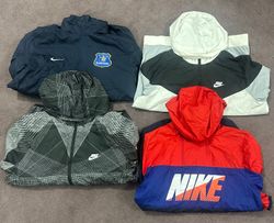 Vêtements coupe-vent Nike 10 pièces