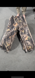 pantalon en tissu camouflage