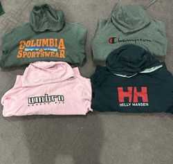 Mix branded Hoodies 20 pcs