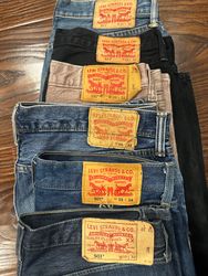 Mix Code Levis Jeans - 16 pcs