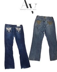 Flared jeans in grade c mixed brands