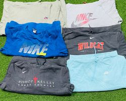 Nike Sweatshirt and hoodies 20 pcs