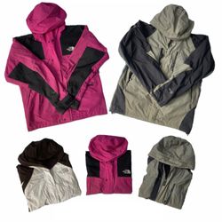 The North Face Jackets - 50 Pieces