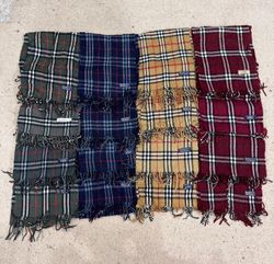 #VV237 Burberry Scarves 75 PCs