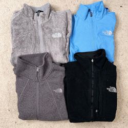 #VV263 The North Face Fleece 12 PCs