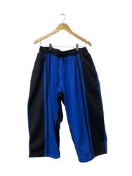Umgearbeitete Baggy-Hosen