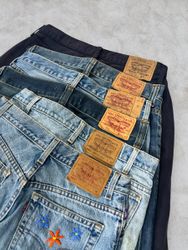 Levis Mix code 30 pcs (B44)