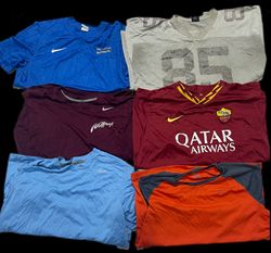 T-shirts et maillots Nike 65 pièces