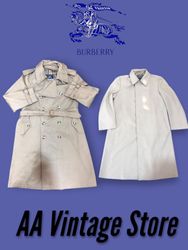 20 pièces de trenchs Burberry