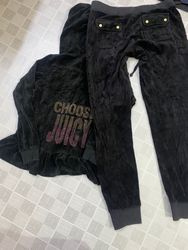 SD0025-Juicy Couture Track Suits - 8 Pairs