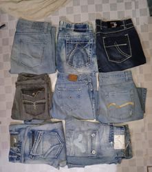 103 TOMMY HILFIGER BAGGY AND OTHER MIX BRANDS TOTA..