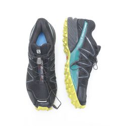 CR3153 Quechua Cross Rock Shoes - 21 Pairs