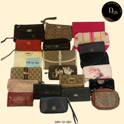 Colección de Carteras Retro Y2K de Marca (GRV-12-3..