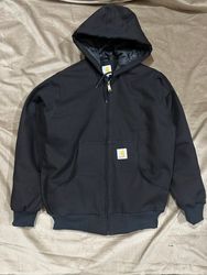 carhartt umgearbeitete schwarze Kapuzenjacke Stil