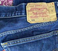 Levi's 501 Pants-90 pieces