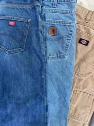 20 pezzi di pantaloni Carhartt e Dickies