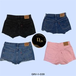 Vintage Levi’s 2000s Denim Shorts(GRV-1-039