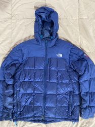 The North Face Puffer Jackets - 17 Pieces