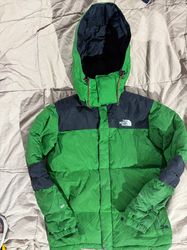 The North Face Kids Puffer Jackets - 20 Pieces