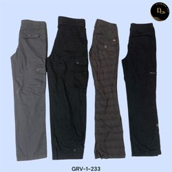 Retro Cargo Trousers – Y2K Streetwear Essentials (..