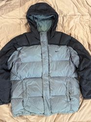 Nike Puffer Jackets - 17 Pieces