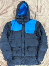 Nike Puffer Jackets - 19 Pieces