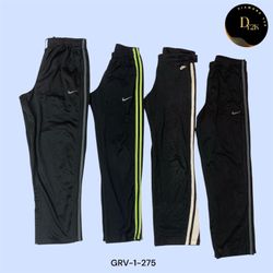 Vintage Nike Trousers – Classic Sporty Vibes (GRV-..