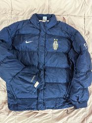 Nike Puffer Jackets - 12 Pieces