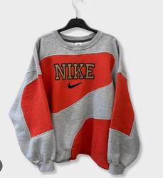 Sweatshirts Nike retravaillés
