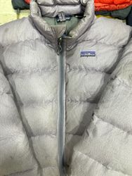 Patagonia Jackets - 10 pieces