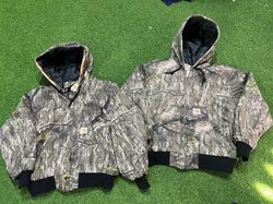 Rework Styel Carhartt Camouflage-Jacke