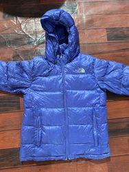 La giacca puffer The North Face 16 pezzi