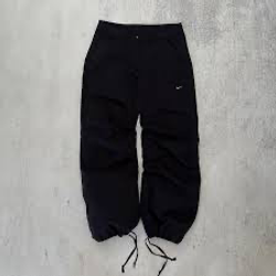 Pantaloni sportivi in nylon/Nike paracadute 40 pez..