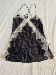 Gv 45  y2k slip tops