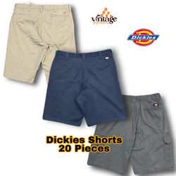 VP087 Dickies Shorts