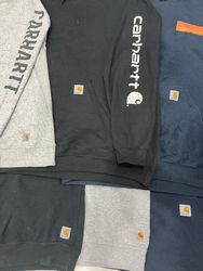 Branded Carhartt Sweatshirts & Hoodies - 9 Pieces