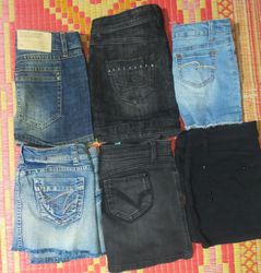 ONLY AND OTHER MIX BRANDS MINI SKIRTS  TOTAL 17 PI..